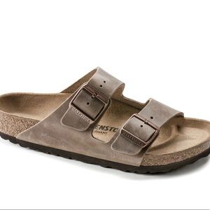 NWOT Birkenstock Arizona Oiled Leather Tobacco Brown